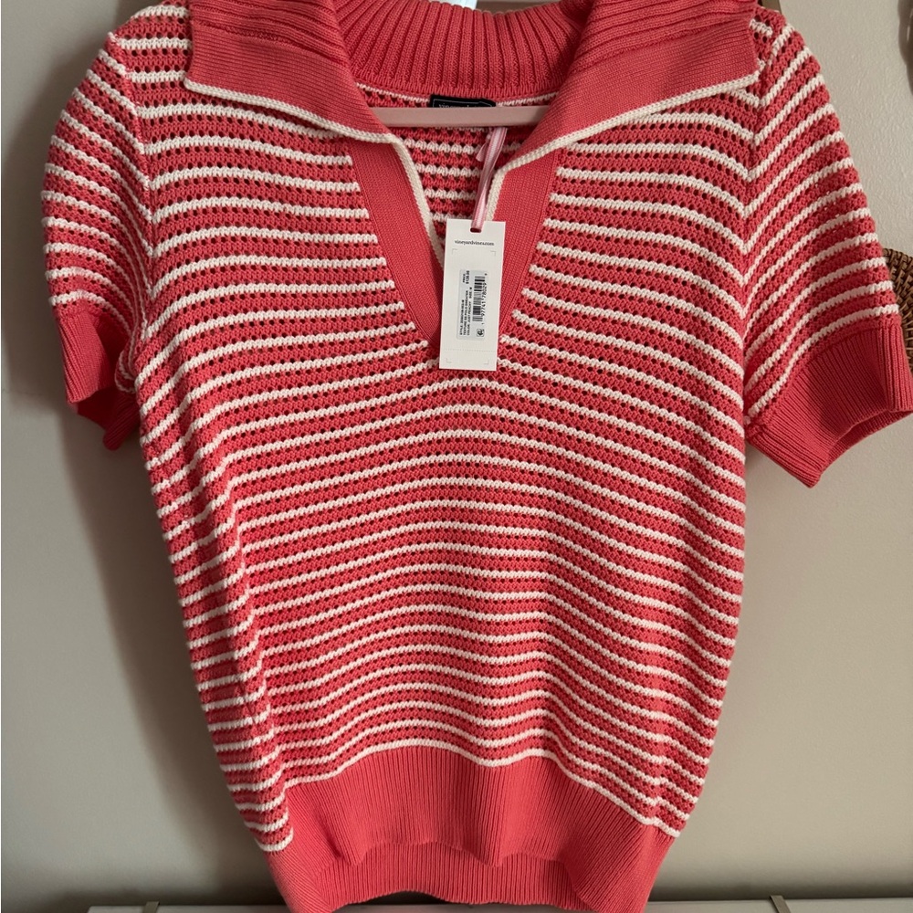 Vineyard Vines knit collard pink top